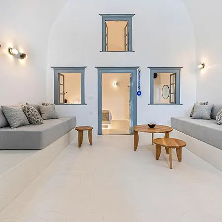 Paradeisos * Karterados (Santorini)